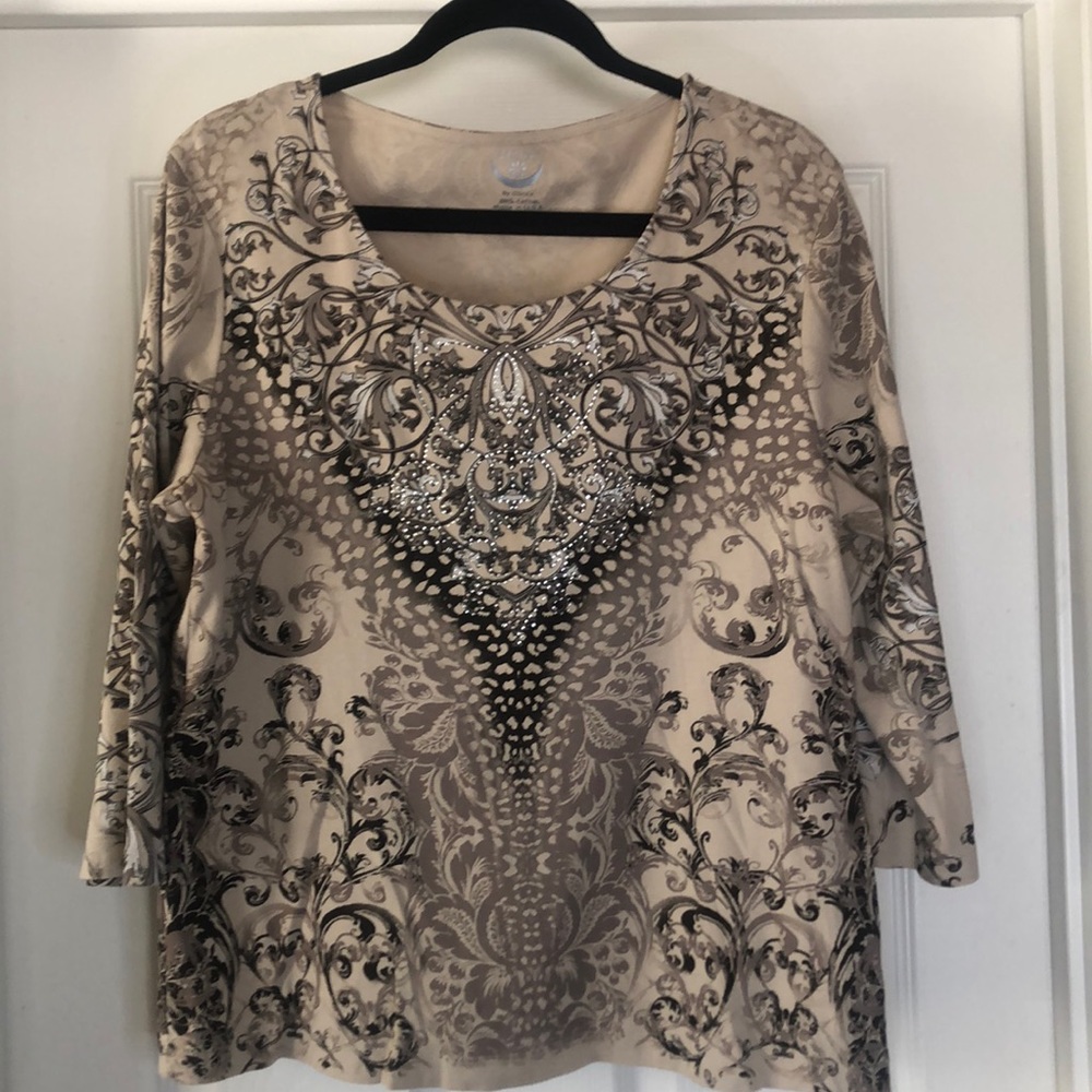 Chico’s Zenergy Top - Size 3 (XL) Tan/Black